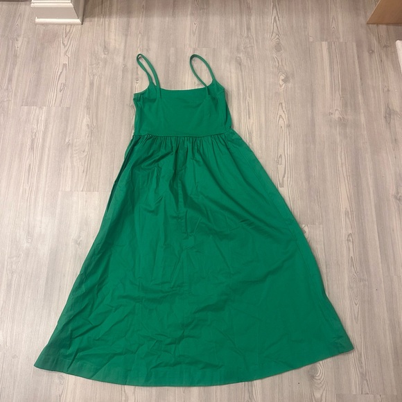 Old Navy Green Fit and Flare Midi Dress - Picture 8 of 8